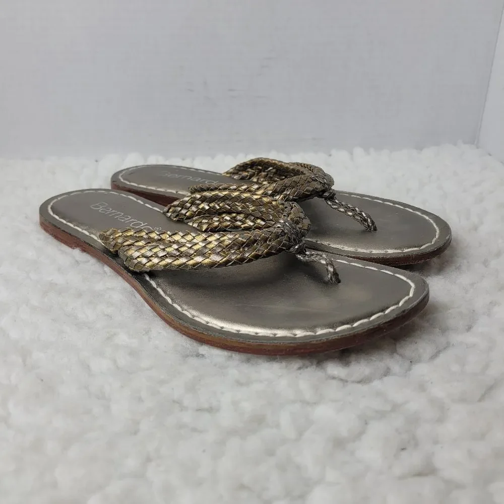 Bernardo Miami Womens Beach Sandal Size Metallic Leather Thong Braided Straps